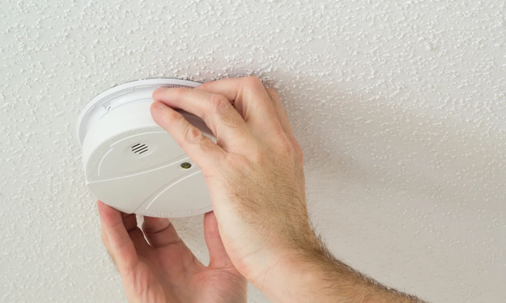 smoke detector installation